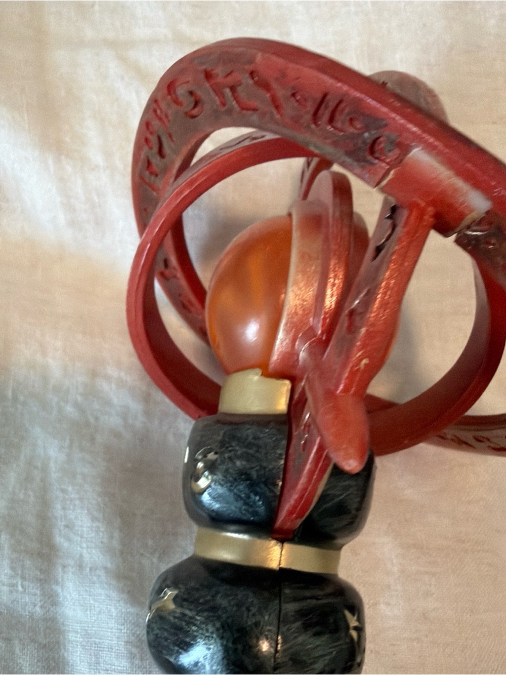Magiquest Wands Great Wolf Lodge red and gold - Picture 2 of 5
